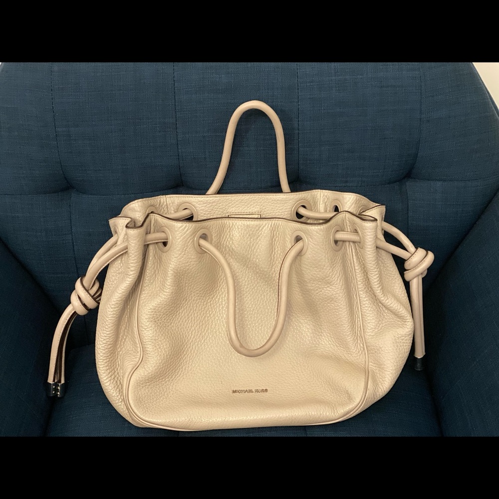 Michael Kors bucket shoulder bag